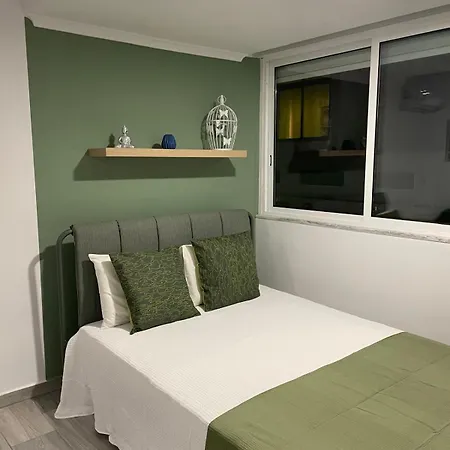 Hostel House - Zona Ribeirinha Portimao Exterior photo