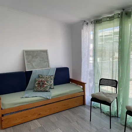 Hostel House - Zona Ribeirinha Portimao Exterior photo